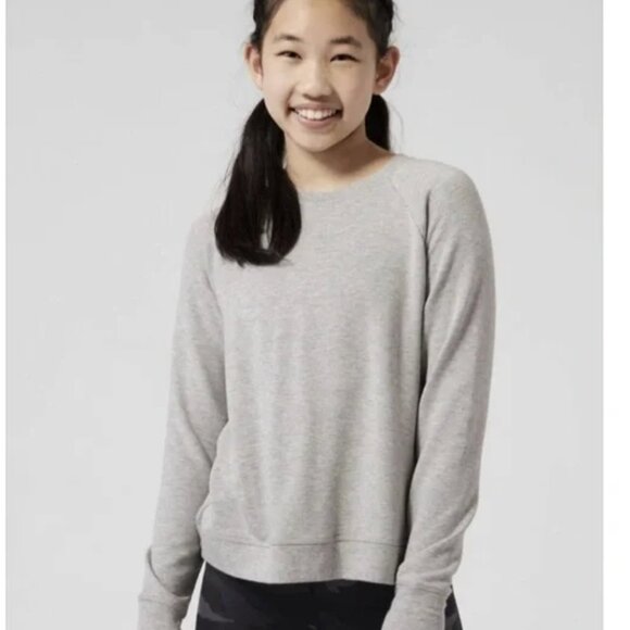 Athleta Girl Grayvcozy cross your fingers sweatshirt NWT size 7 - Picture 1 of 15
